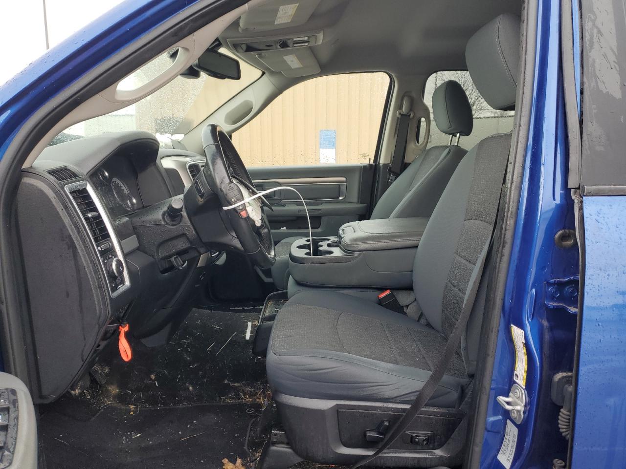 3C6RR7LT5HG735499 2017 Ram 1500 Slt