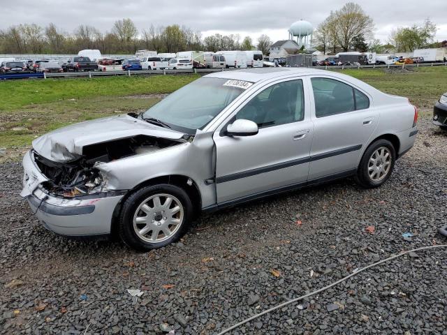 Lot #2487483477 2001 VOLVO S60 salvage car