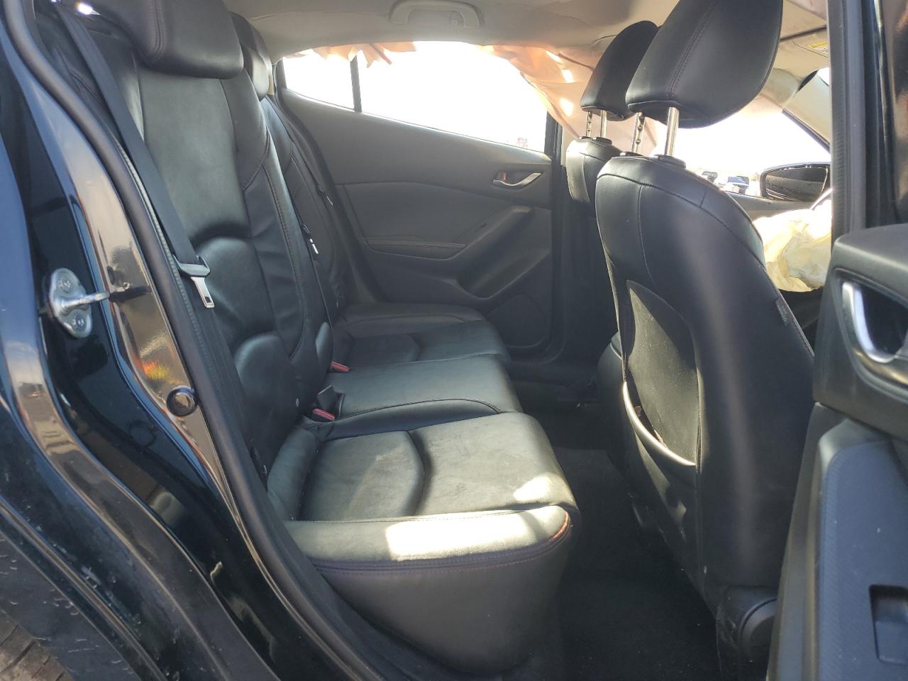 JM1BM1L35E1198438 2014 Mazda 3 Touring