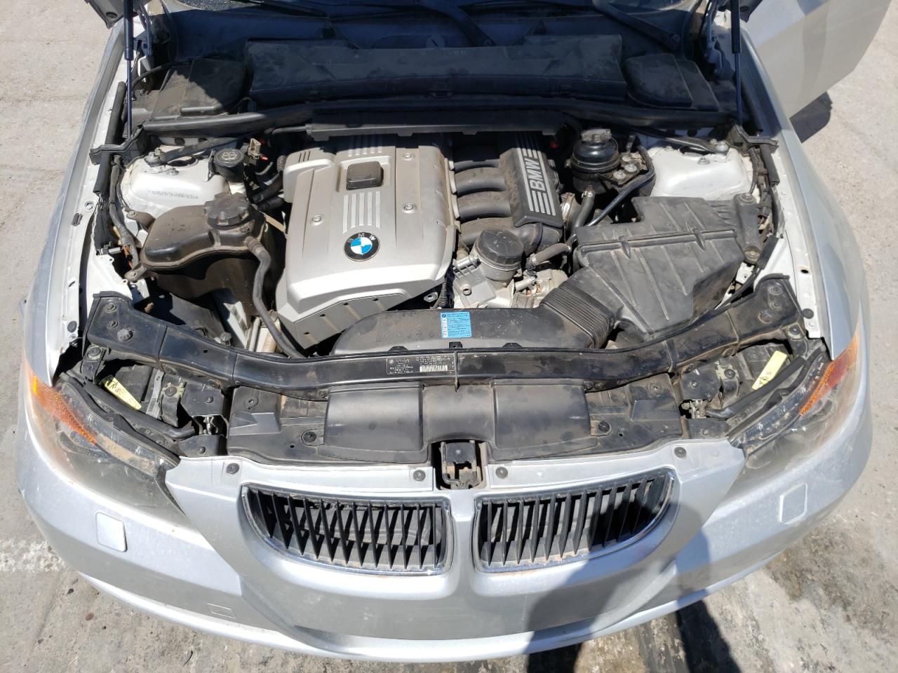 WBAVT13526KW23012 2006 BMW 325 Xit