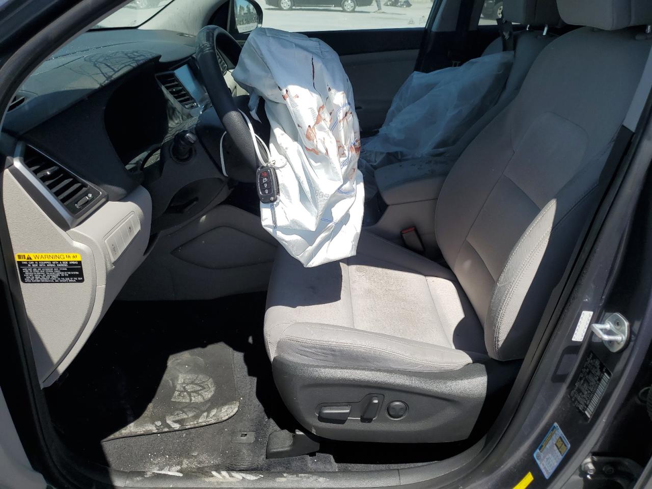 KM8J33A47JU600678 2018 Hyundai Tucson Sel