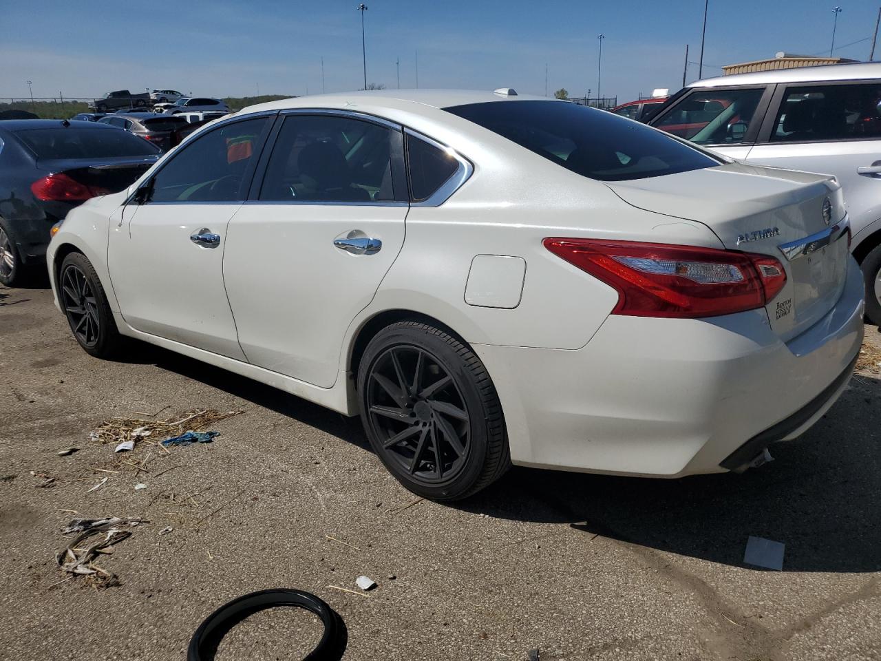 1N4AL3AP9GC121844 2016 Nissan Altima 2.5