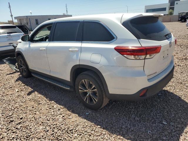 VIN 5TDZZRFHXKS312731 2019 Toyota Highlander, LE no.2