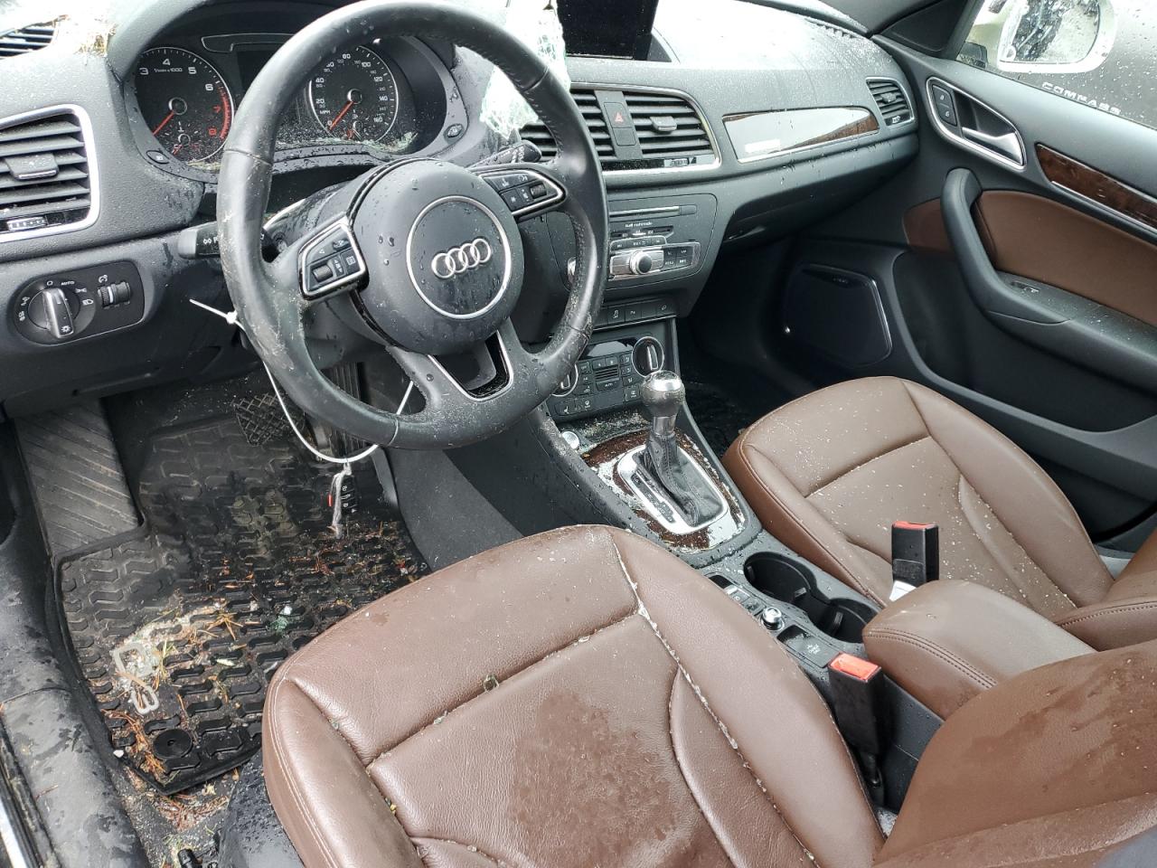 WA1JCCFSXJR010712 2018 Audi Q3 Premium Plus