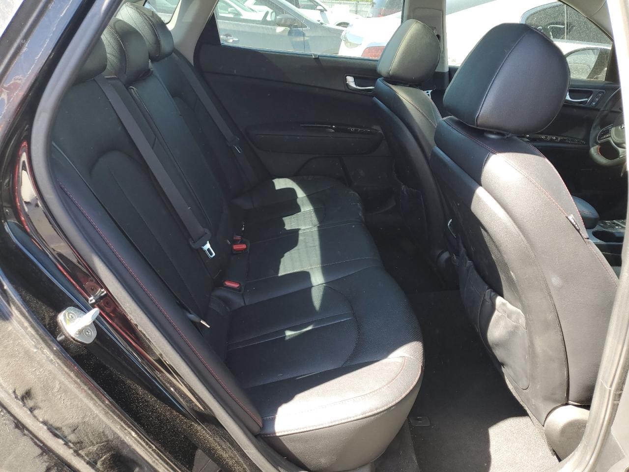 5XXGW4L28HG138963 2017 Kia Optima Sx