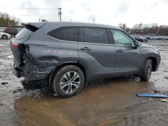 VIN 5TDGZRBH8MS550075 2021 Toyota Highlander, Xle no.3