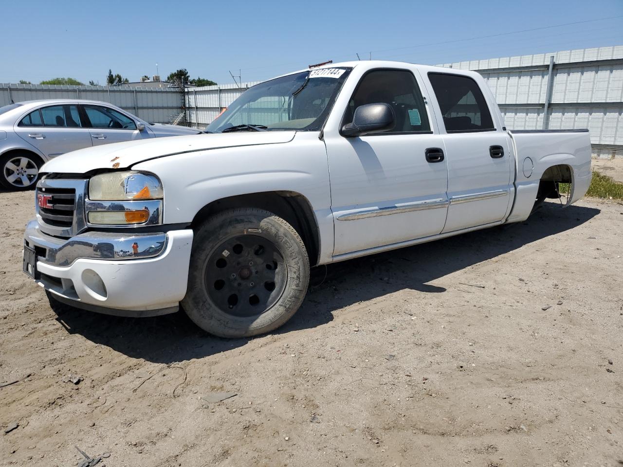 2GTEC13T951223724 2005 GMC New Sierra C1500