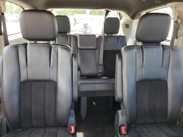 2017 Dodge Caravan - Image 10