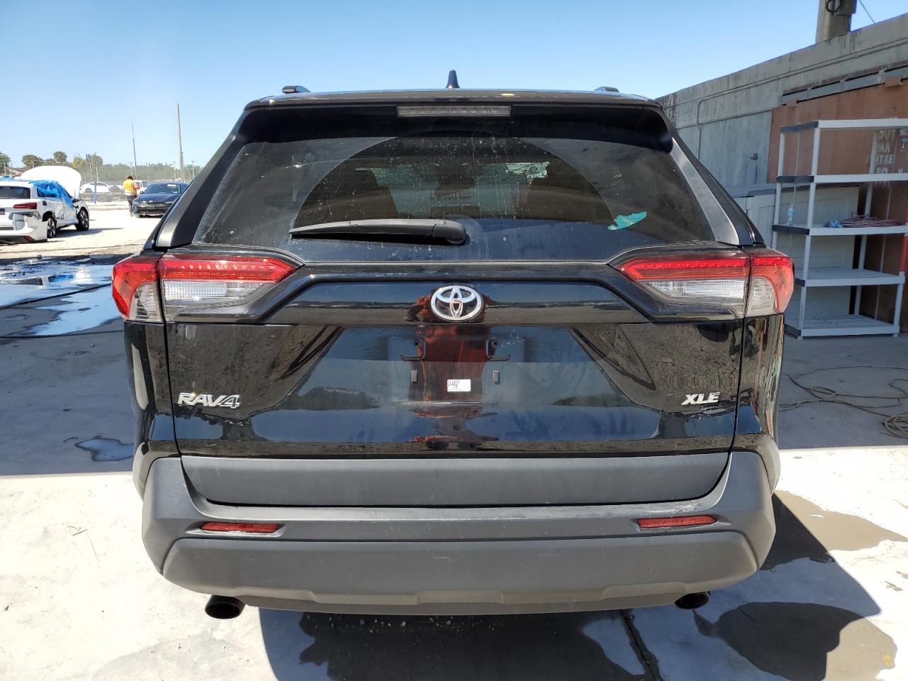 2T3W1RFV0MC144827 2021 Toyota Rav4 Xle