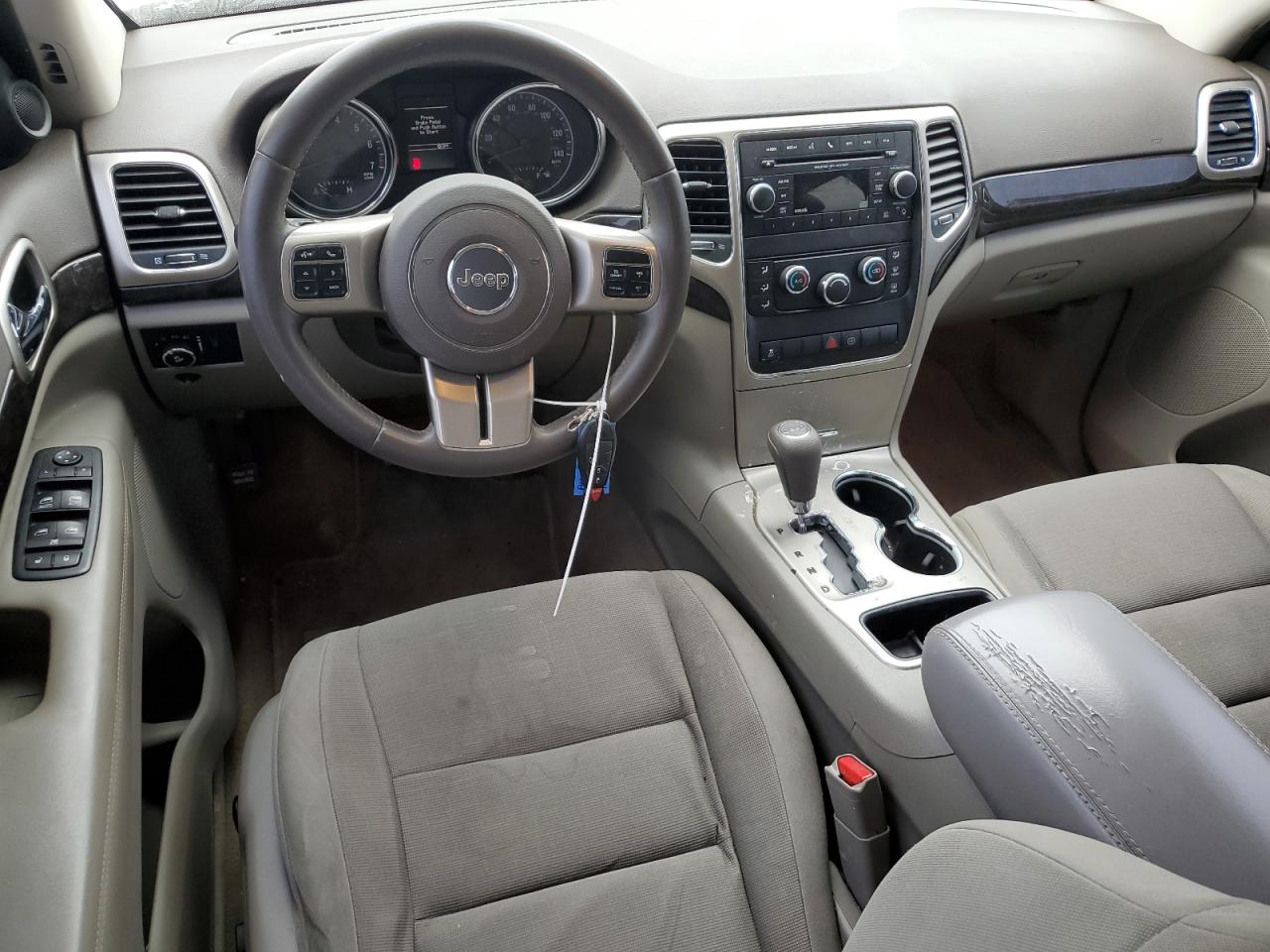 1C4RJFAG6CC289567 2012 Jeep Grand Cherokee Laredo