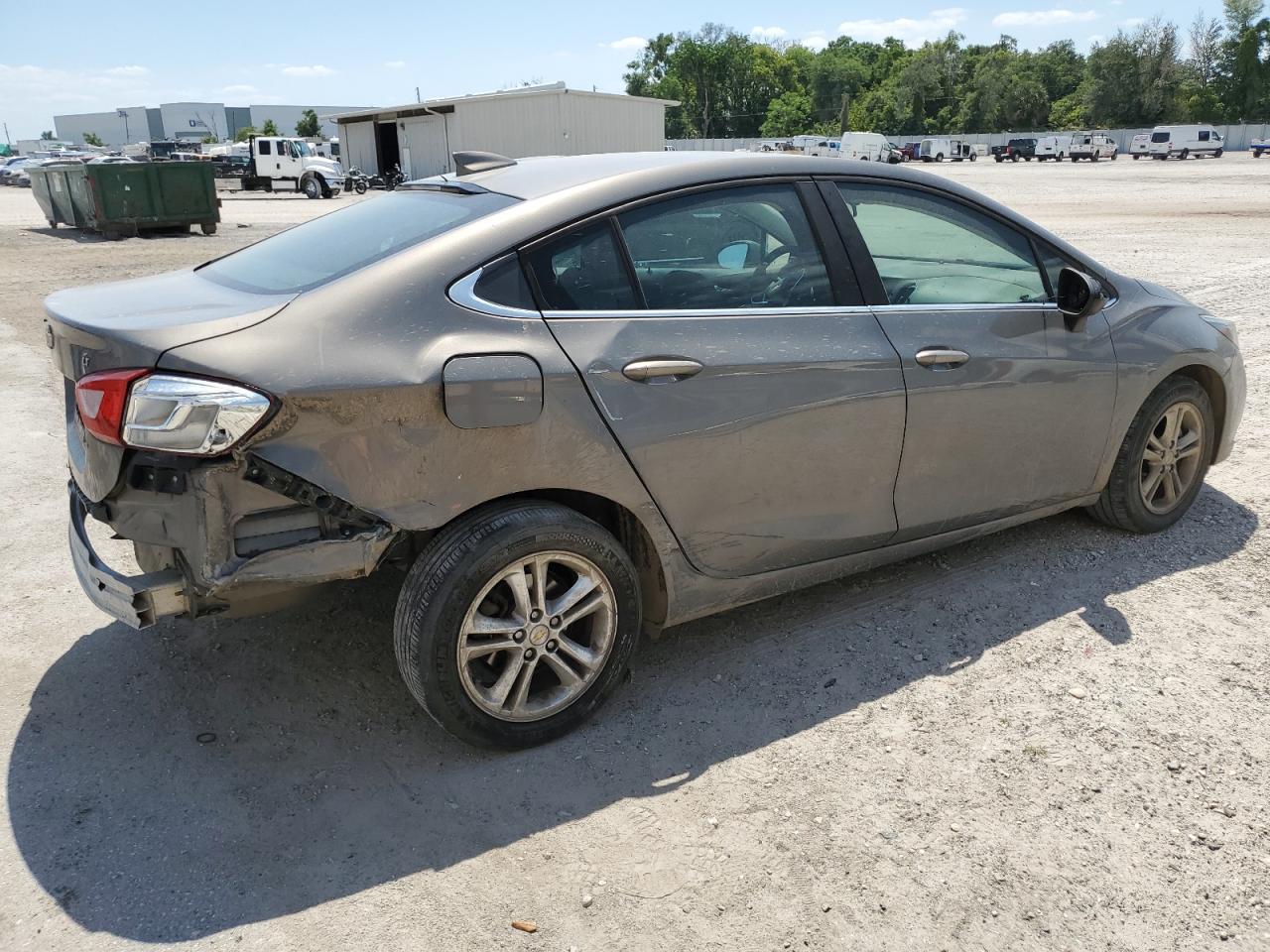 1G1BE5SM5J7192170 2018 Chevrolet Cruze Lt