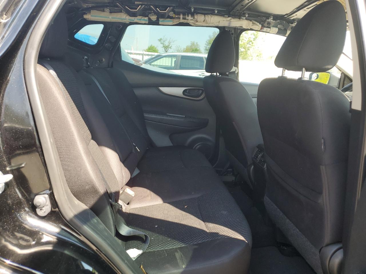 JN1BJ1CP9KW529826 NISSAN ROGUE 2019