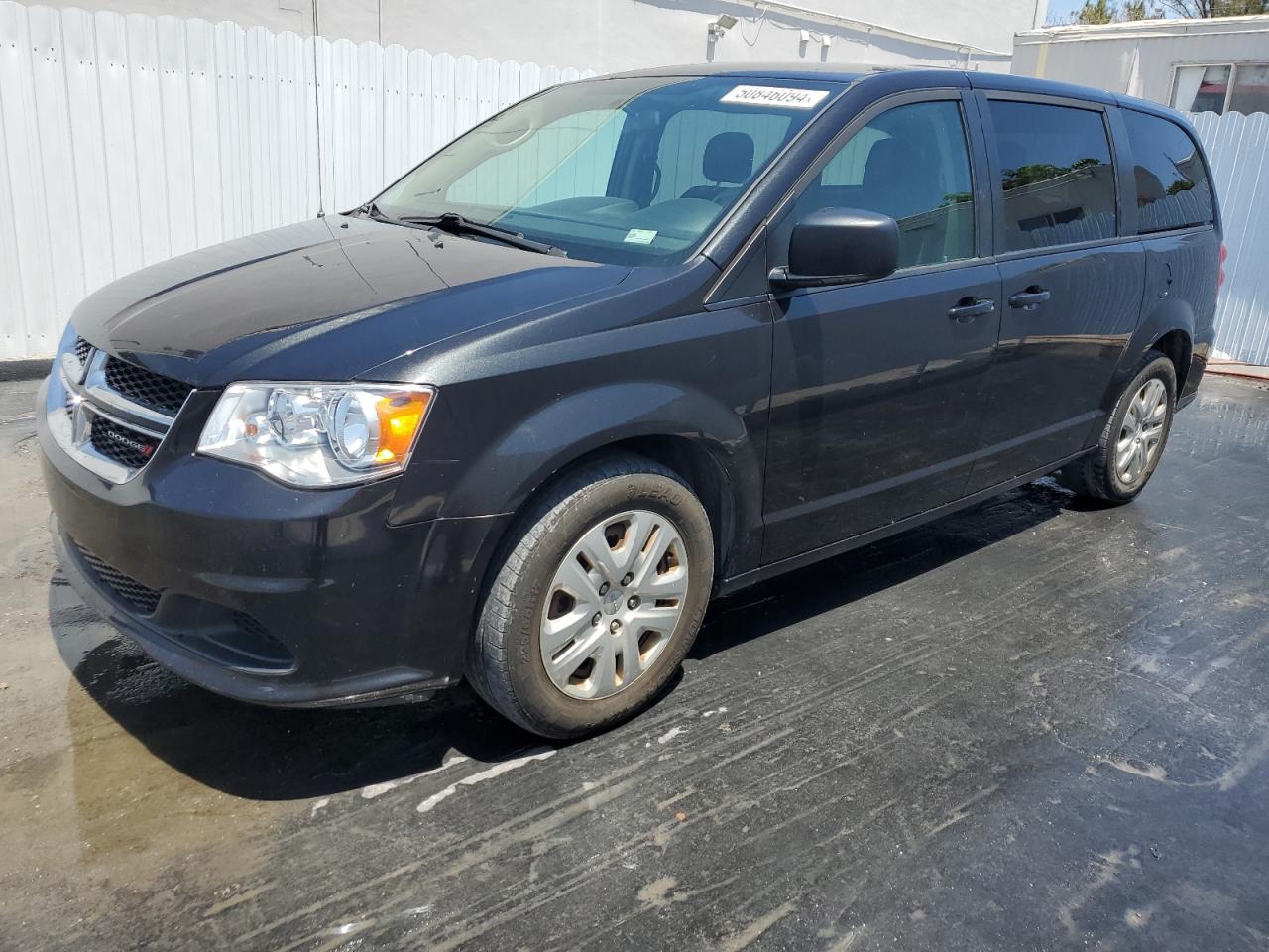 2C4RDGBGXJR162434 2018 Dodge Grand Caravan Se