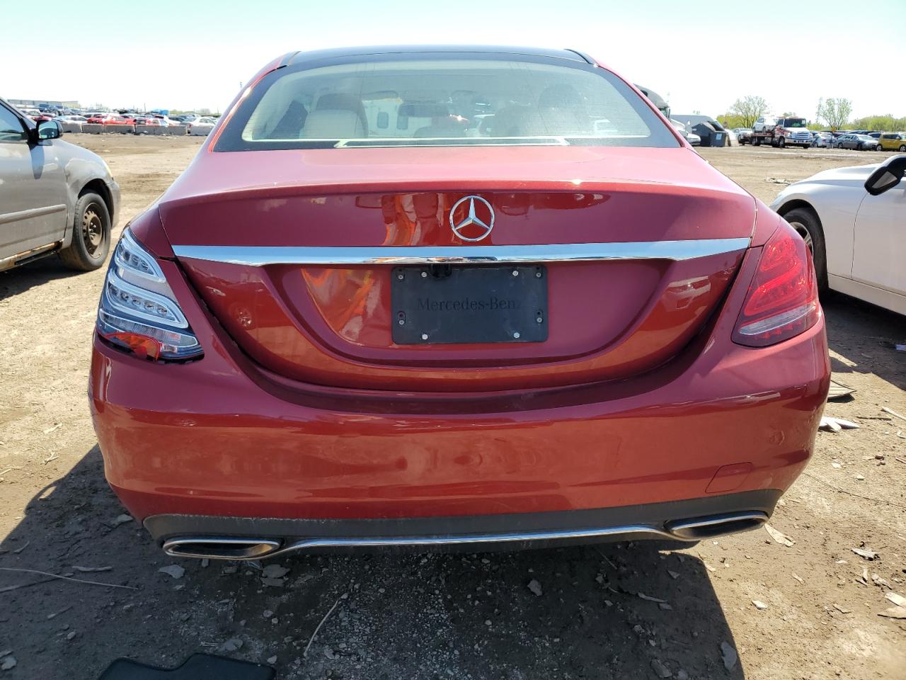 55SWF4KB5HU201113 2017 Mercedes-Benz C 300 4Matic