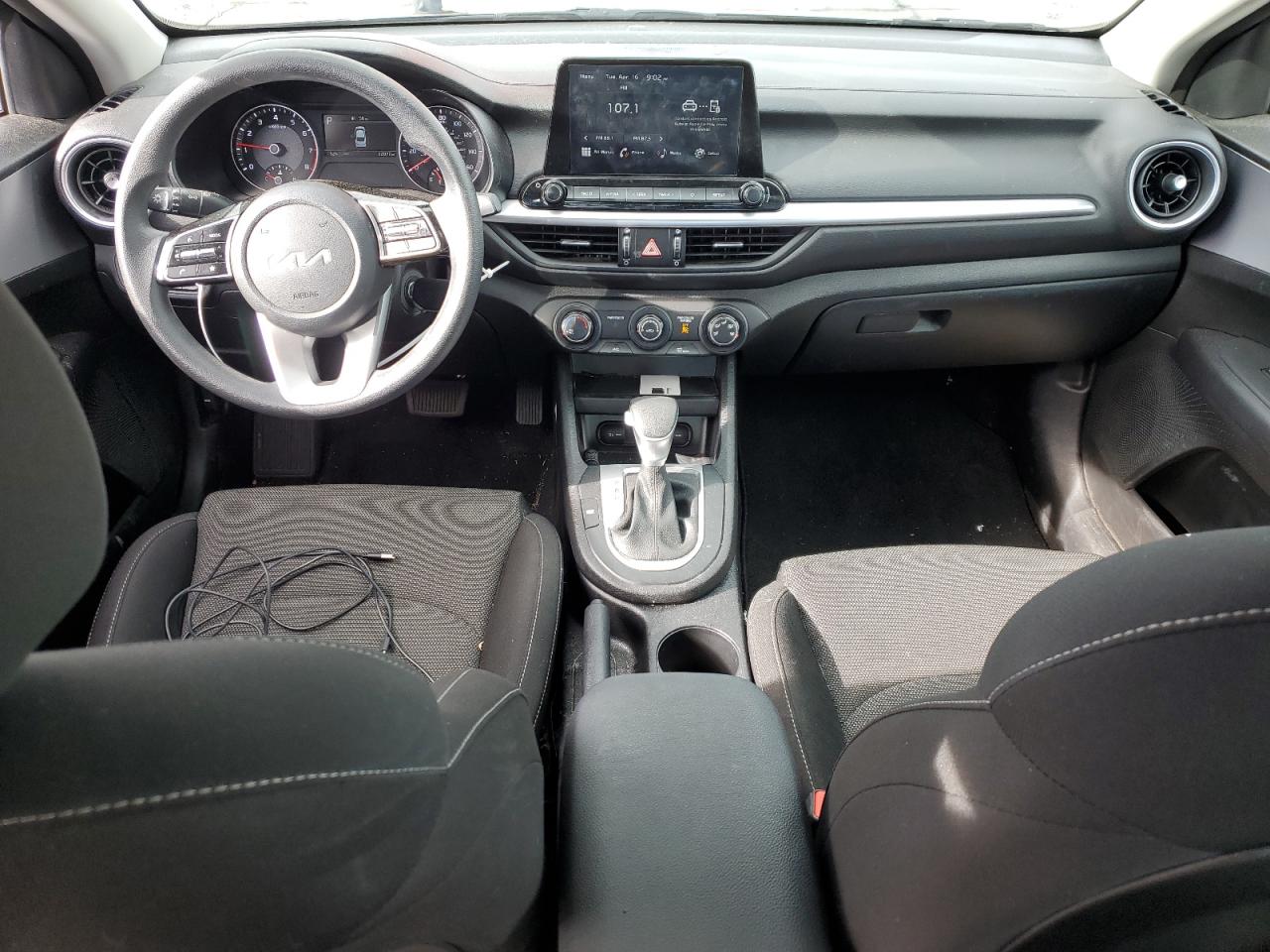 3KPF24AD4PE548257 2023 Kia Forte Lx