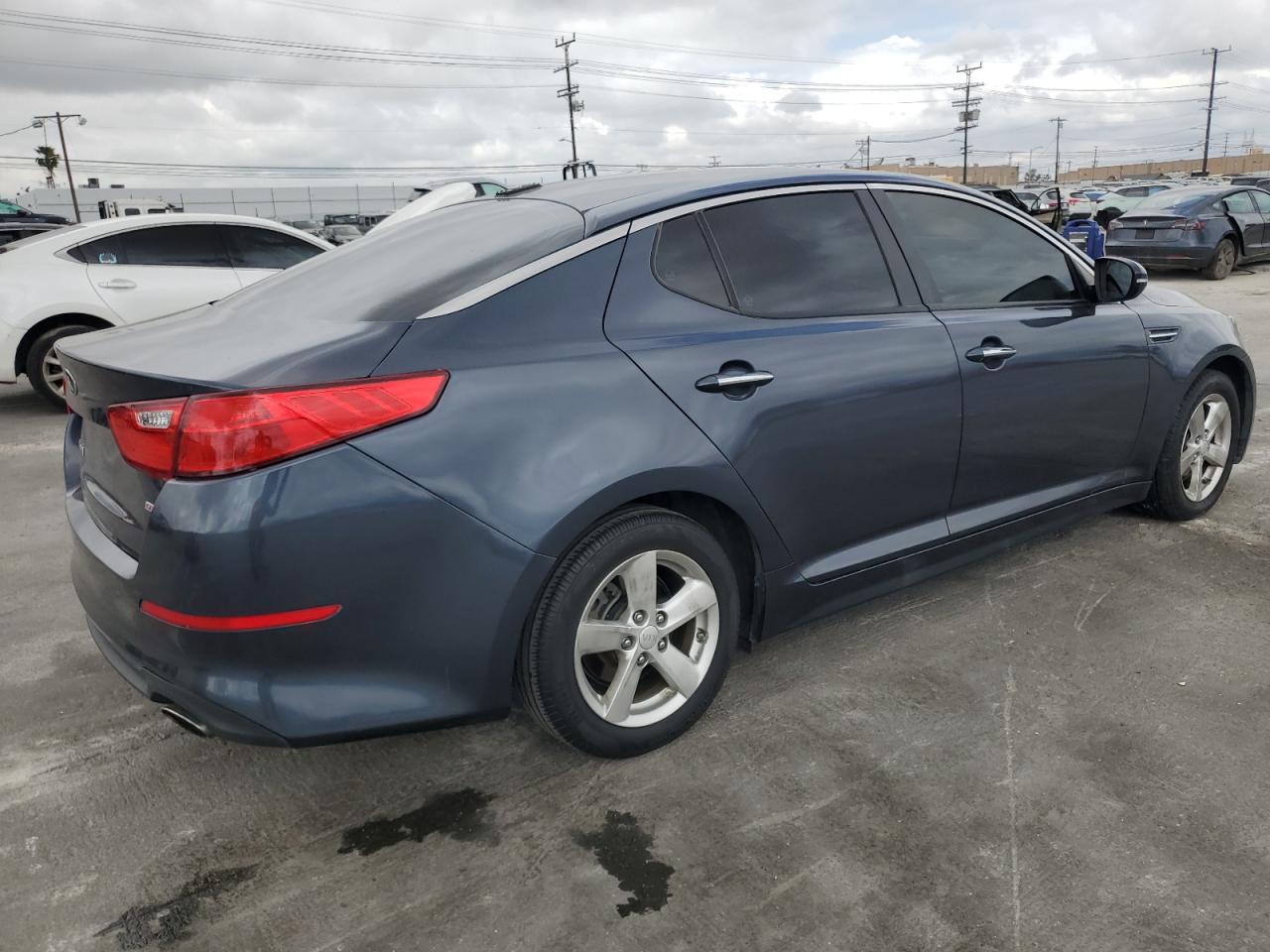 KNAGM4A77F5596562 2015 Kia Optima Lx