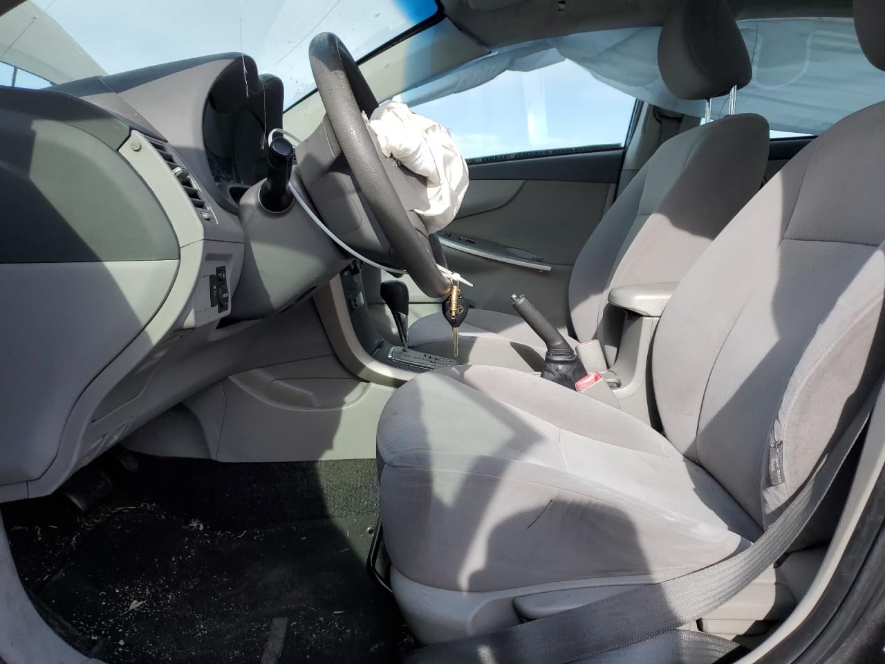 JTDBU4EEXAJ062865 2010 Toyota Corolla Base