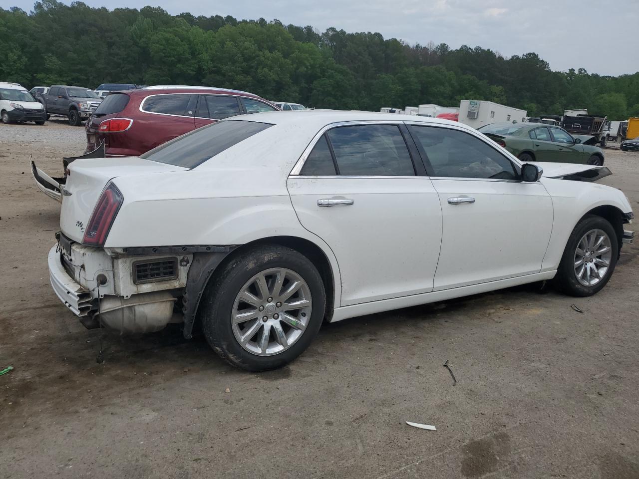 2C3CA6CT0BH522942 2011 Chrysler 300C