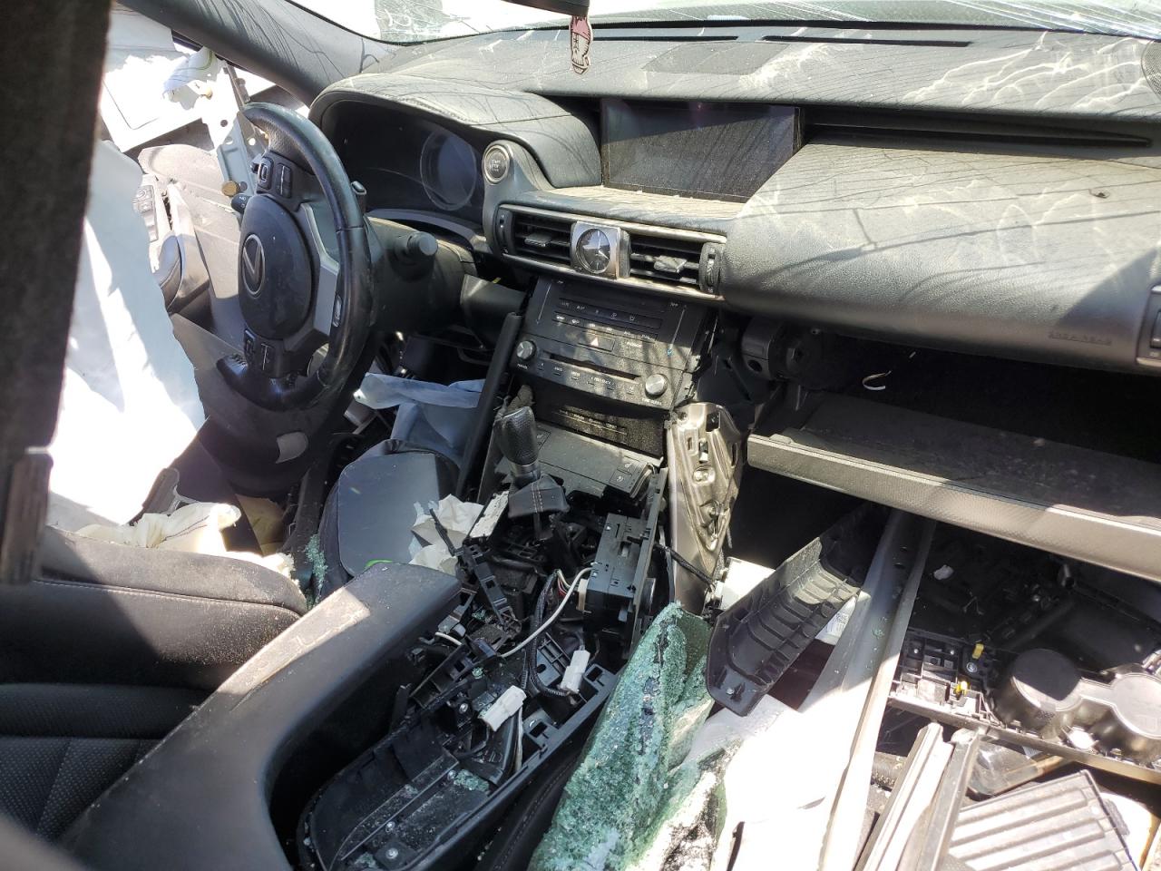 JTHBA1D28H5044395 2017 Lexus Is 200T