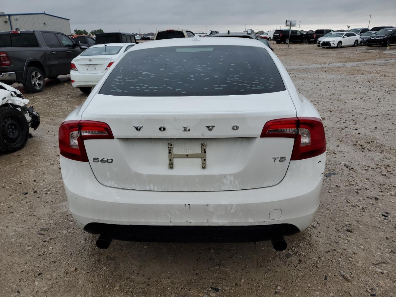 2013 Volvo S60 T5 vin: YV1612FS6D2202115