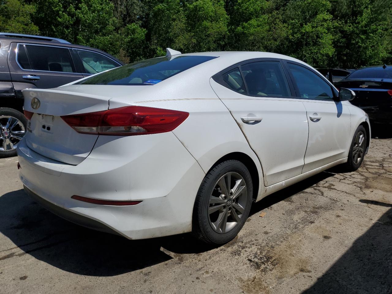 5NPD84LF1HH055279 2017 Hyundai Elantra Se