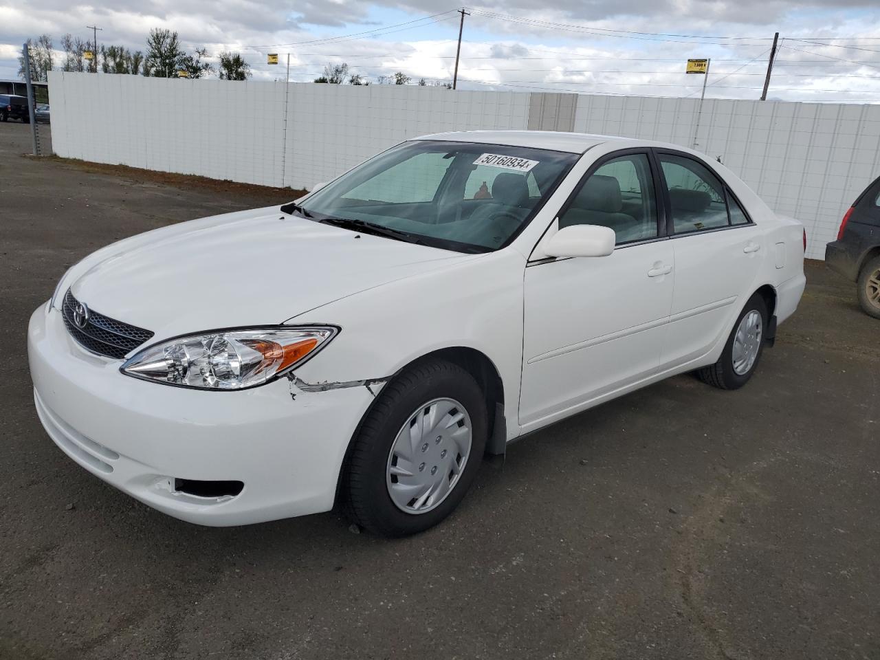 JTDBE32K340255161 2004 Toyota Camry Le