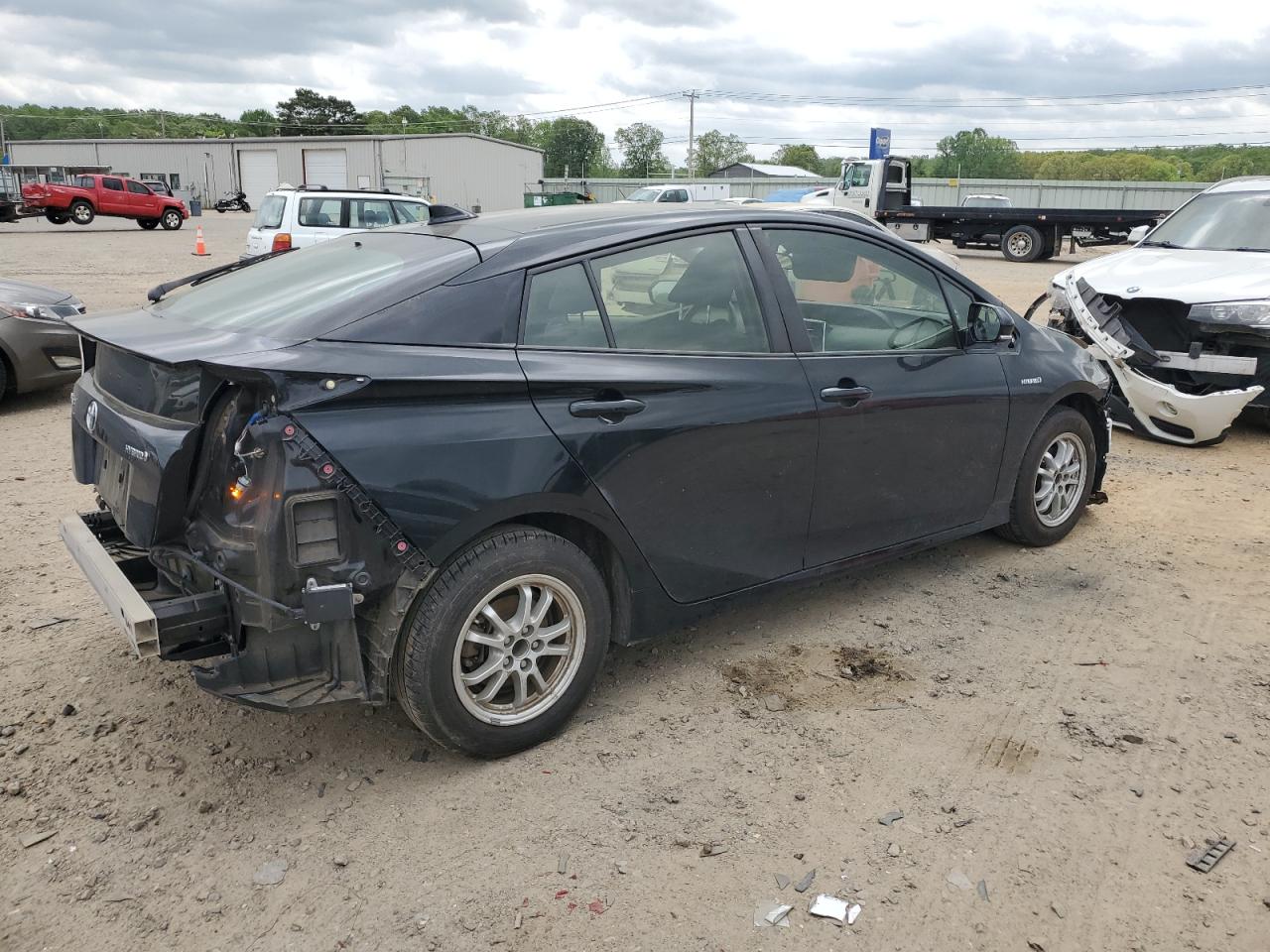 JTDKBRFU5J3581755 2018 Toyota Prius