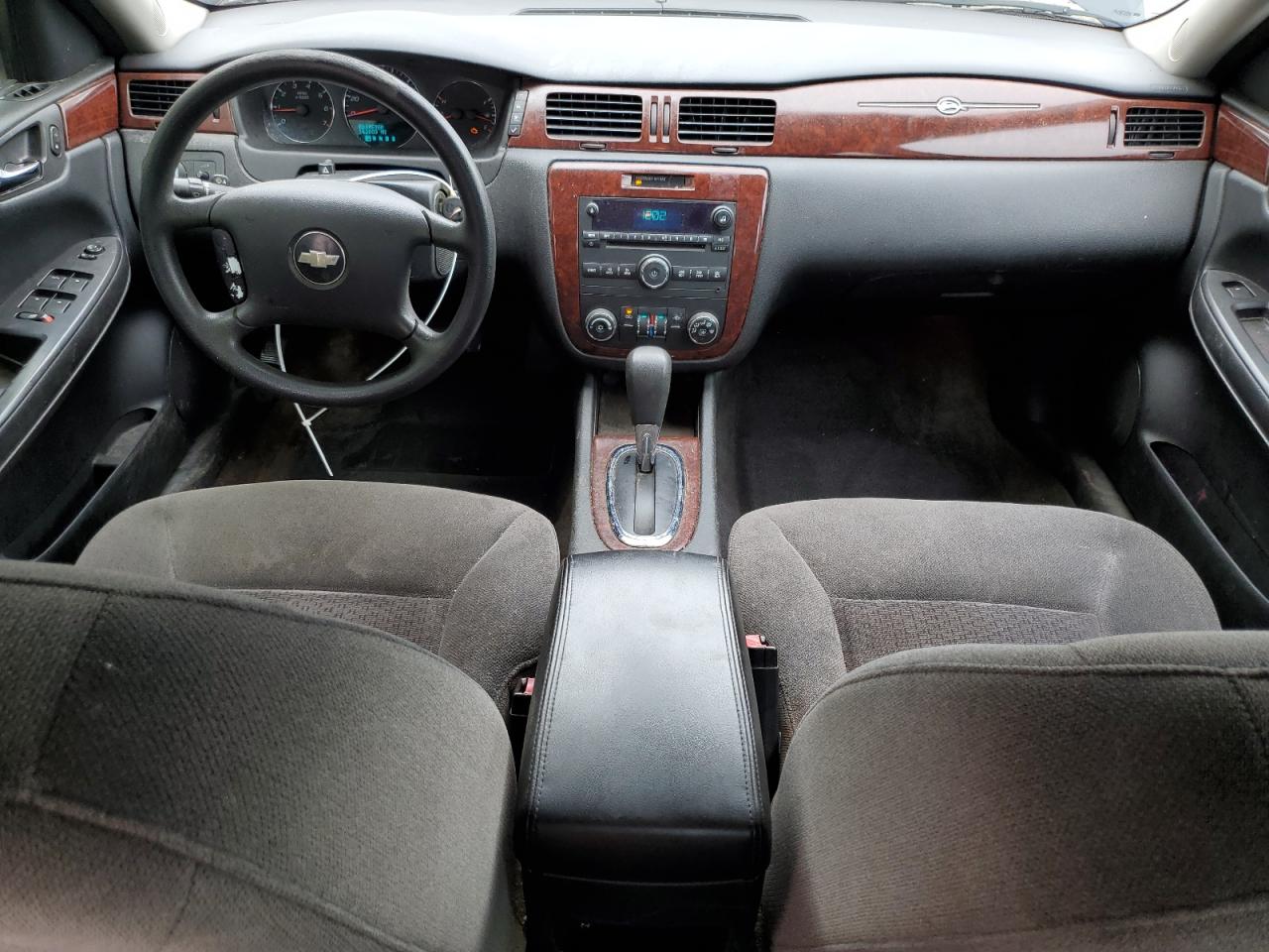 2G1WT55K181223617 2008 Chevrolet Impala Lt