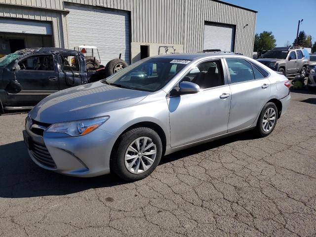Lot #2487697807 2017 TOYOTA CAMRY LE salvage car