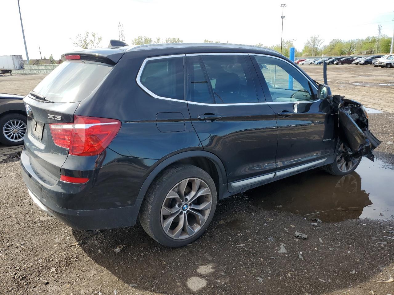 5UXWX9C36H0W71103 2017 BMW X3 xDrive28I