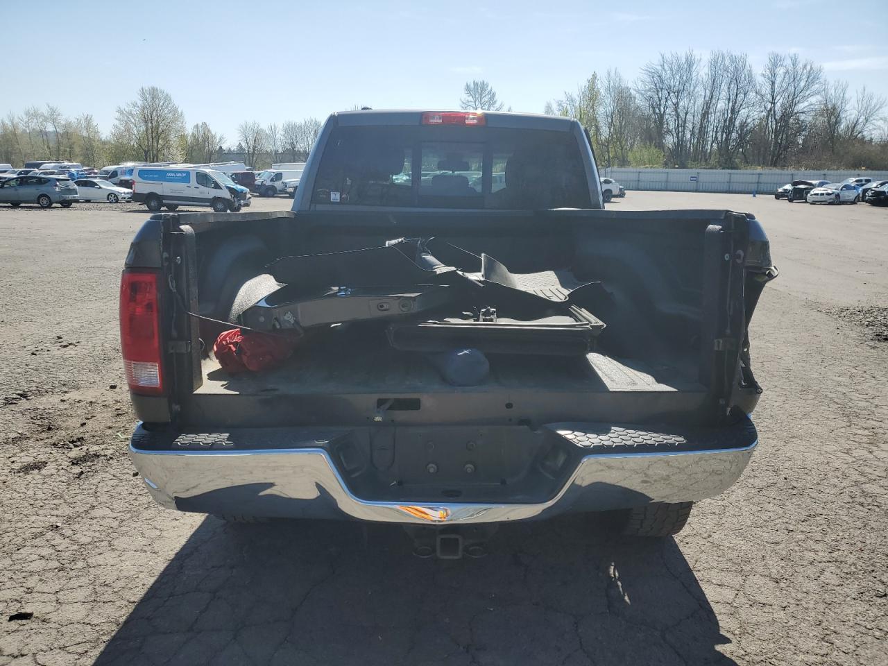 1C6RR7GG5GS176735 2016 Ram 1500 Slt