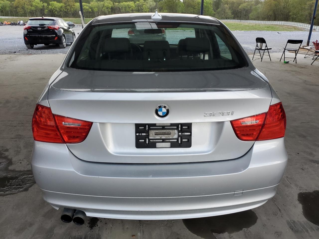 WBAPK7C56AA461429 2010 BMW 328 Xi