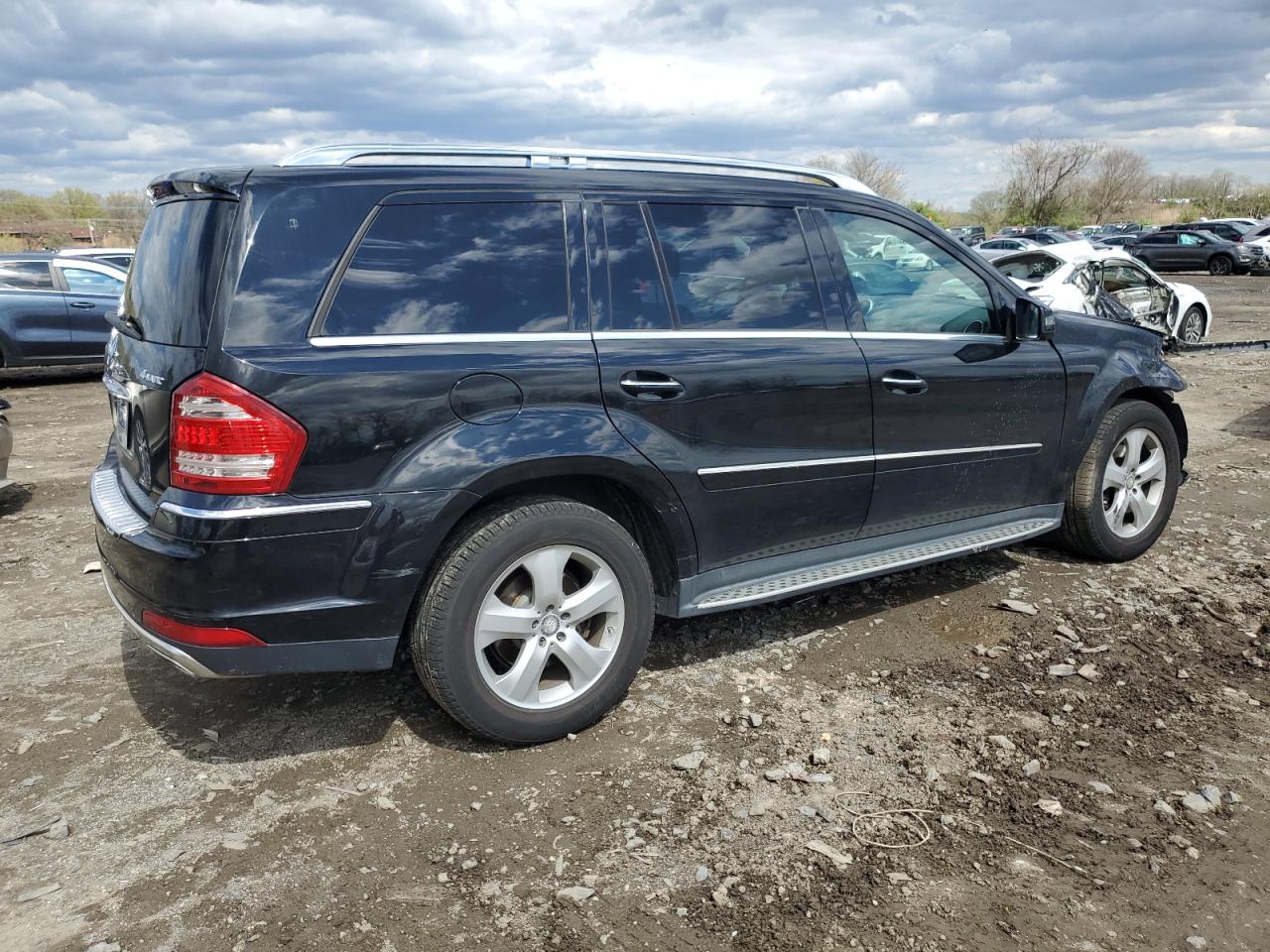 4JGBF7BE1BA722403 2011 Mercedes-Benz Gl 450 4Matic