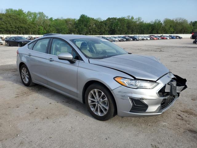 3FA6P0HD0LR168695 Ford Fusion SE 4