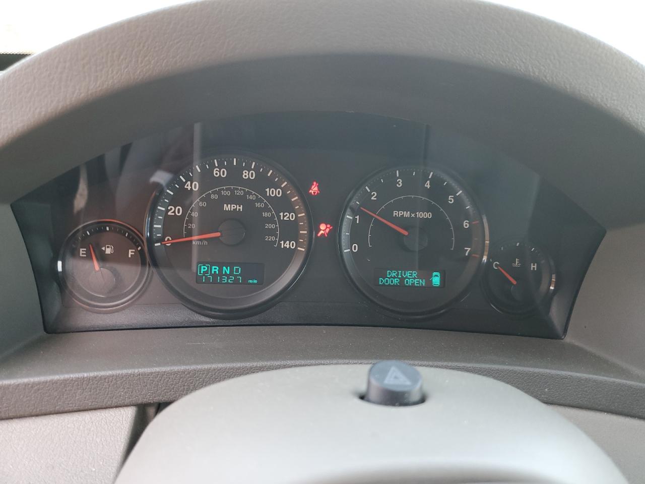 1J4GS48K85C664973 2005 Jeep Grand Cherokee Laredo