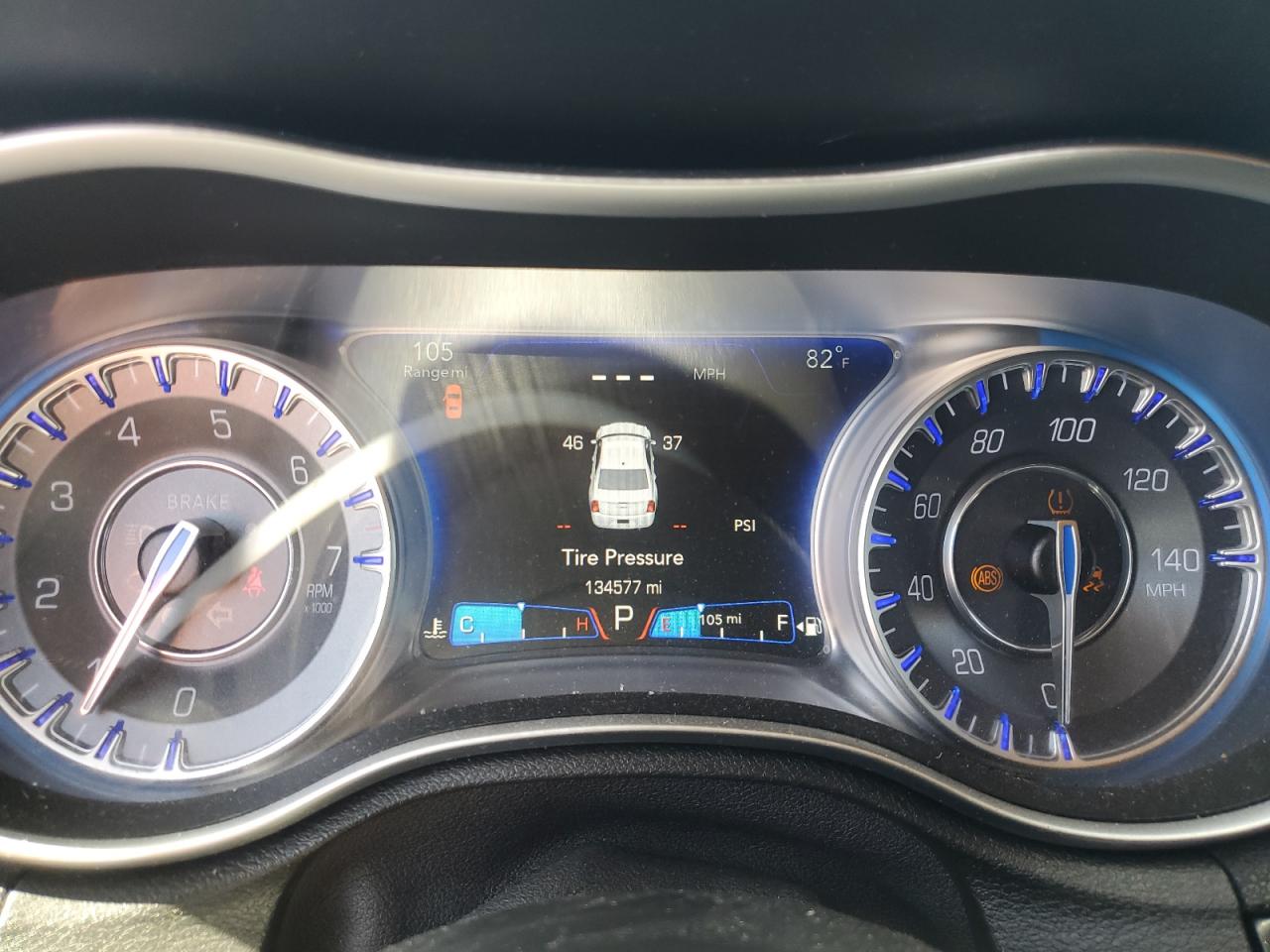 2C3CCAEGXGH320503 2016 Chrysler 300C