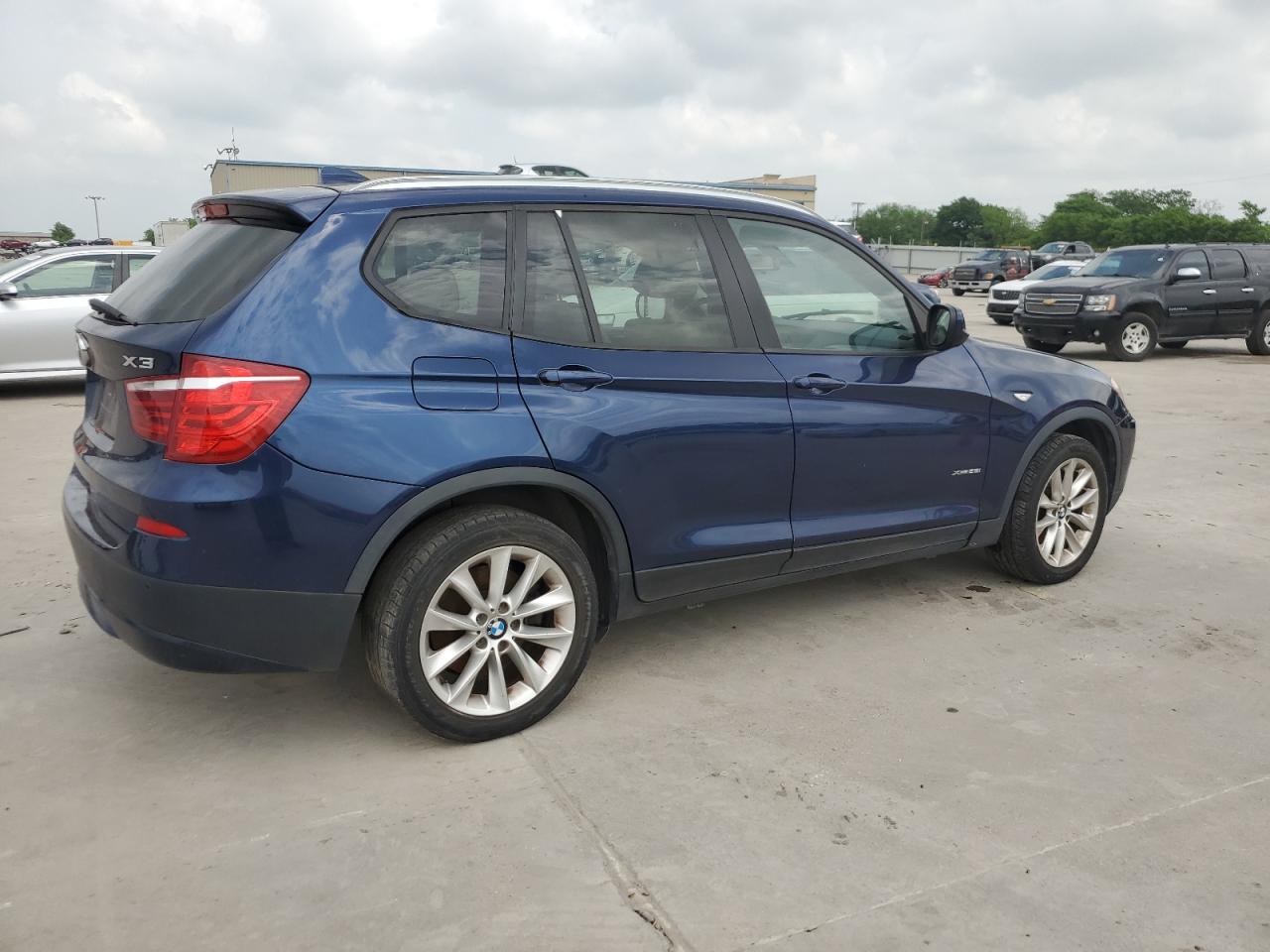 2014 BMW X3 xDrive28I vin: 5UXWX9C55E0D13345