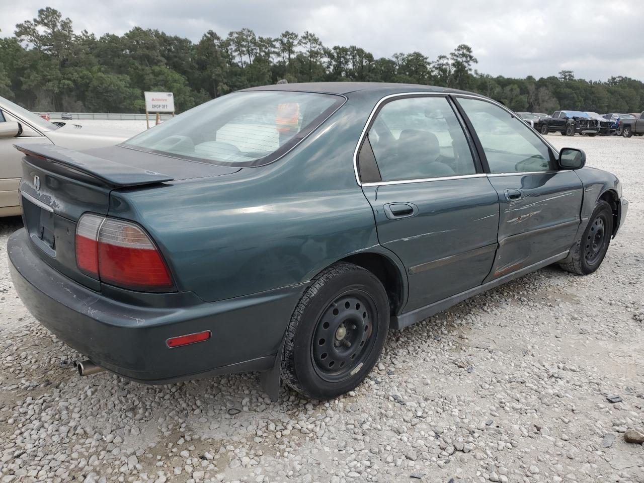 1HGCD5638TA017872 1996 Honda Accord Lx