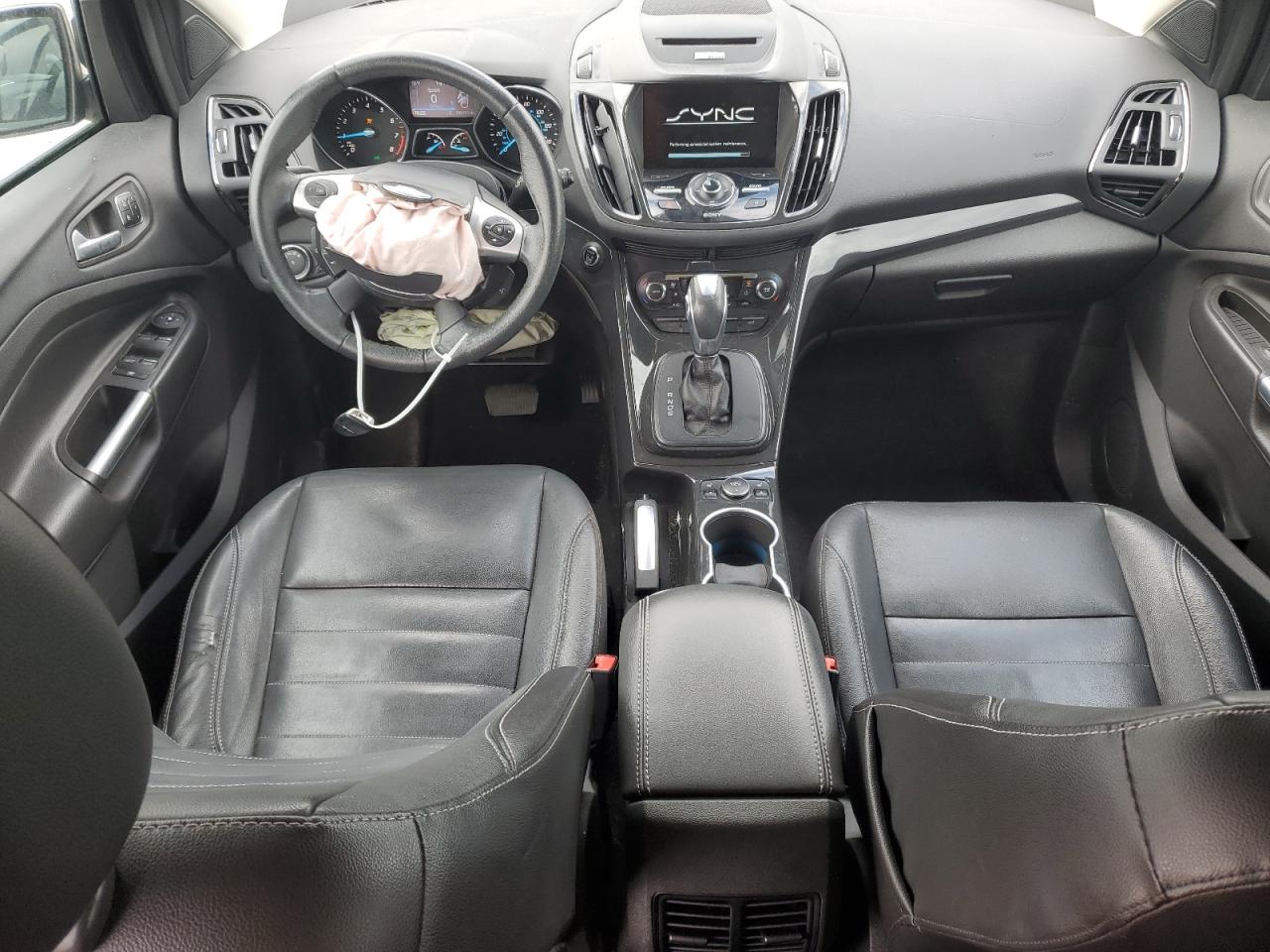 1FMCU0JX6EUC16217 2014 Ford Escape Titanium