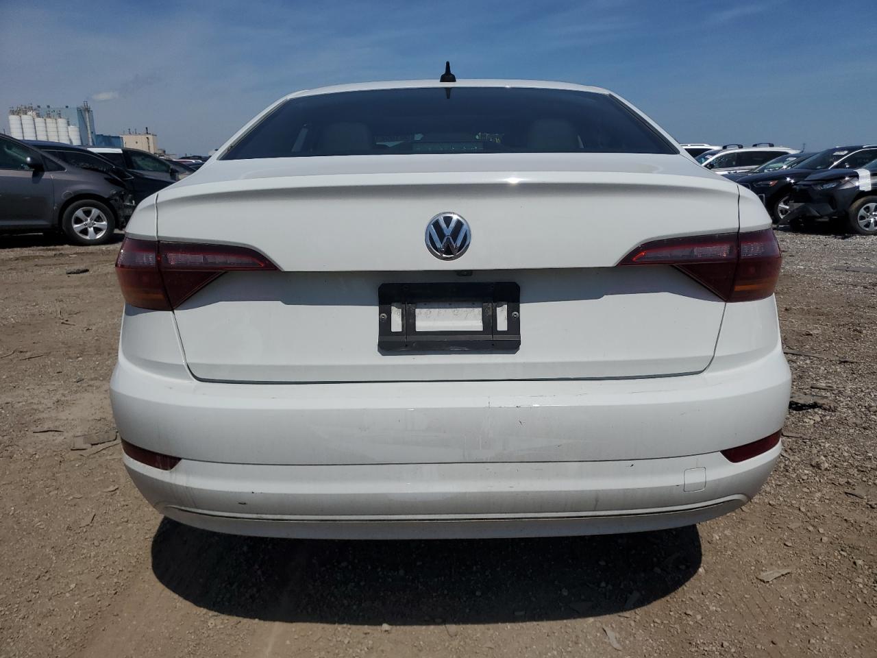 2019 Volkswagen Jetta Sel vin: 3VWE57BU8KM227417