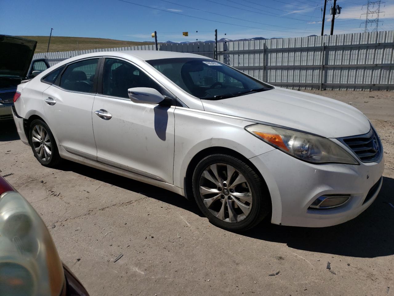 KMHFG4JG5DA201025 2013 Hyundai Azera