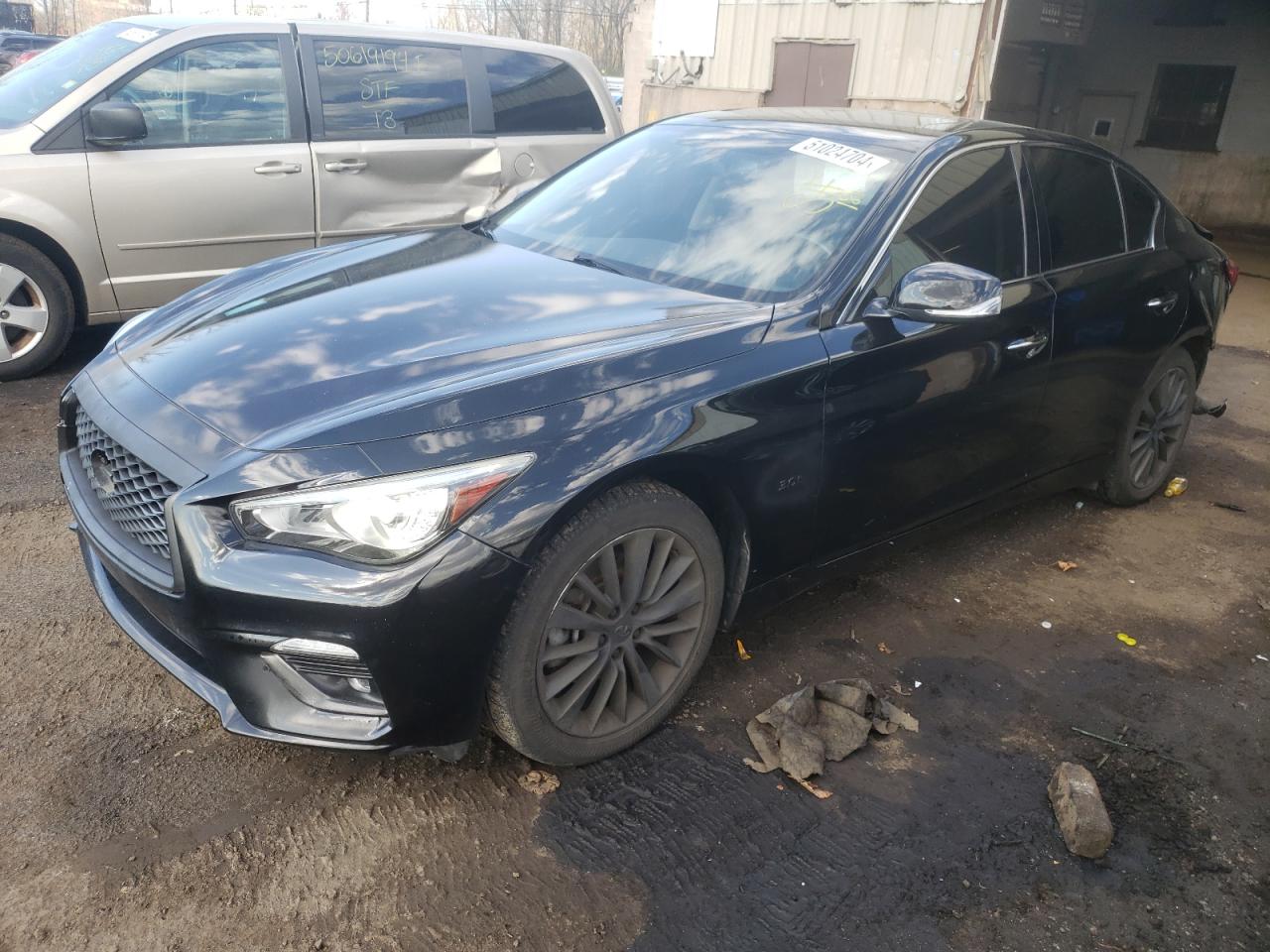 JN1EV7AR6JM441299 2018 Infiniti Q50 Luxe