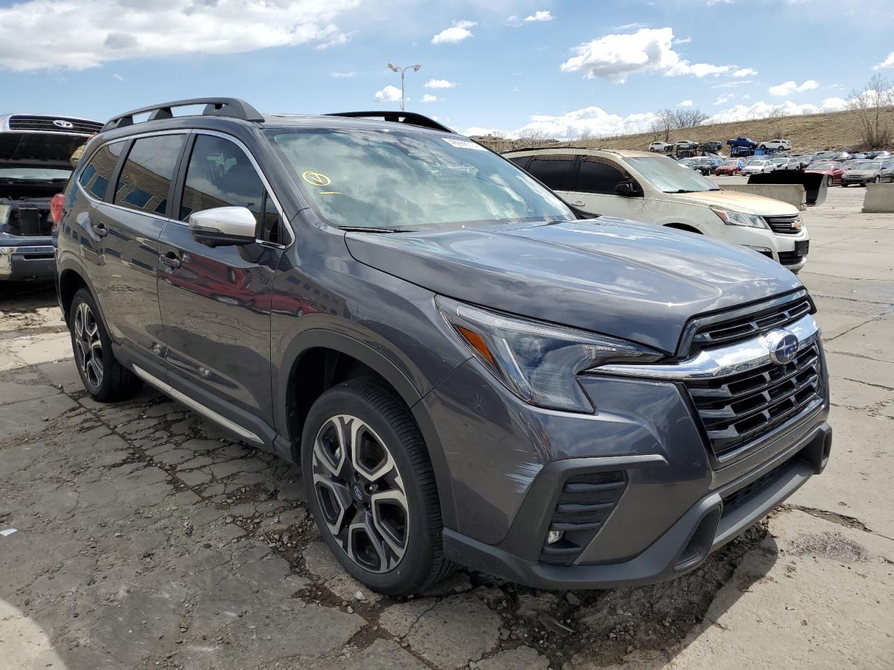 2023 Subaru Ascent Limited vin: 4S4WMAUD9P3427909