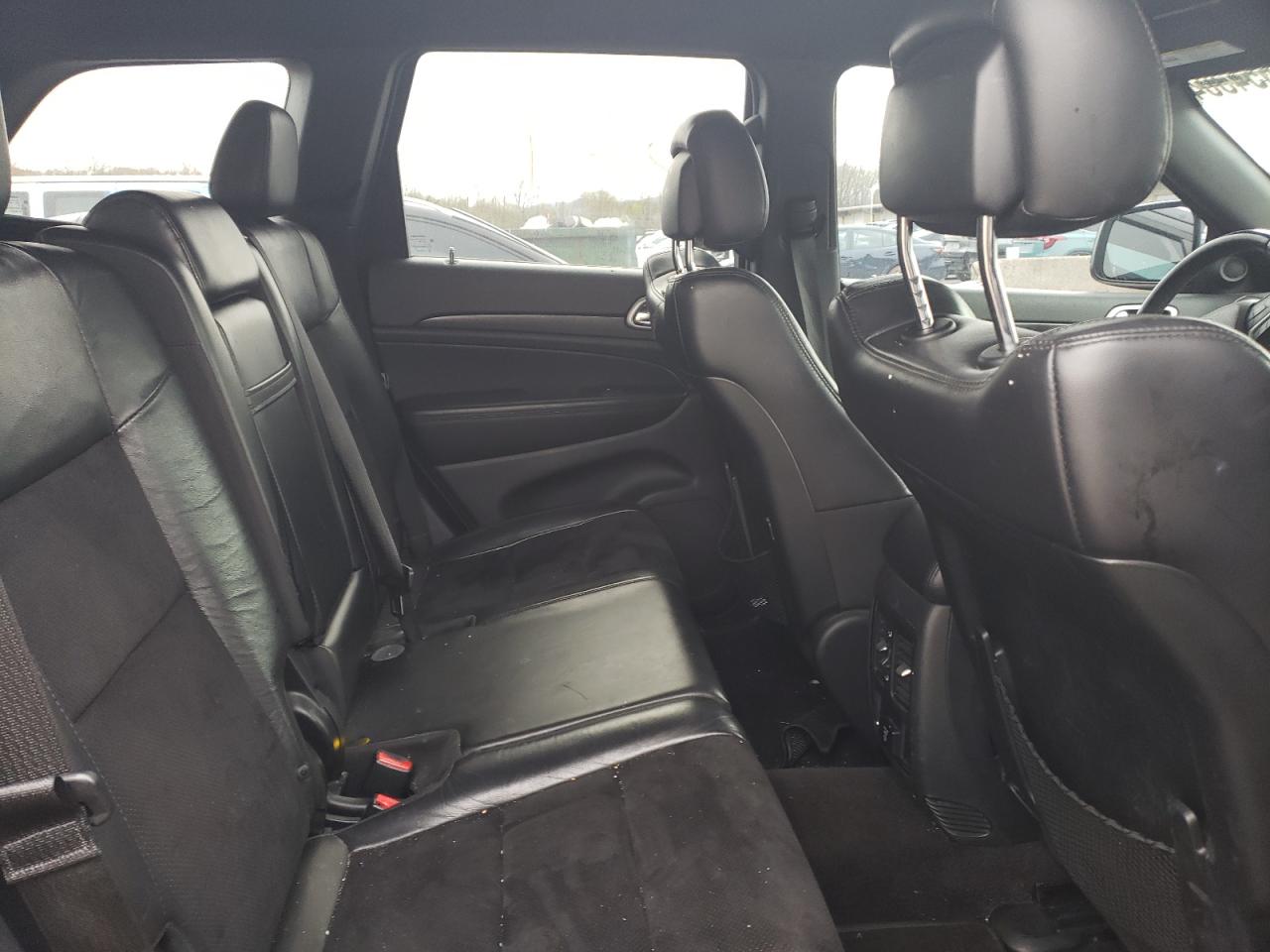 1C4RJFAG6JC237272 2018 Jeep Grand Cherokee Laredo