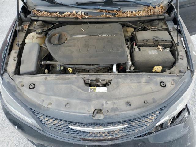 2015 Chrysler 200 - Image 11