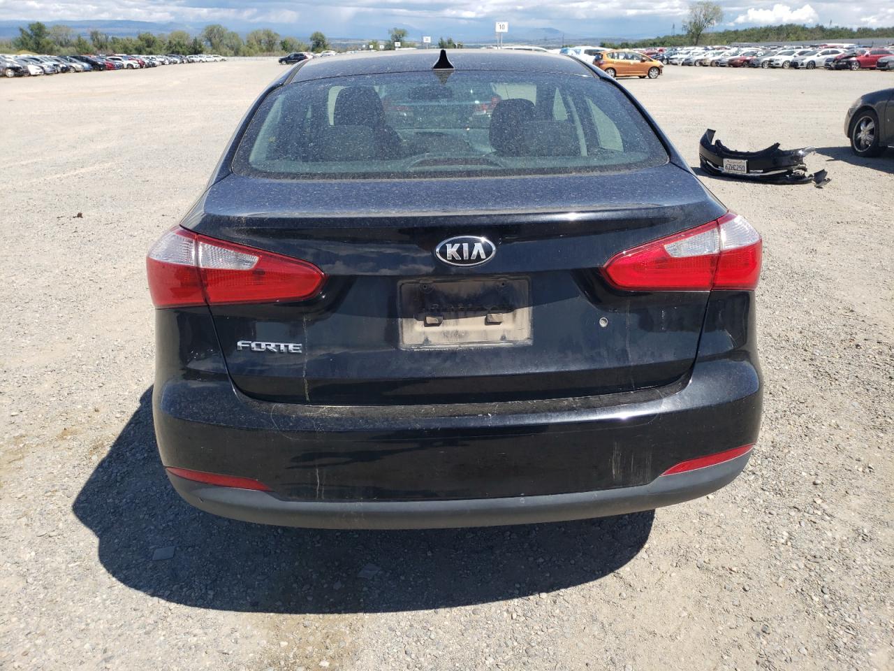 2014 Kia Forte Lx vin: KNAFK4A61E5212038