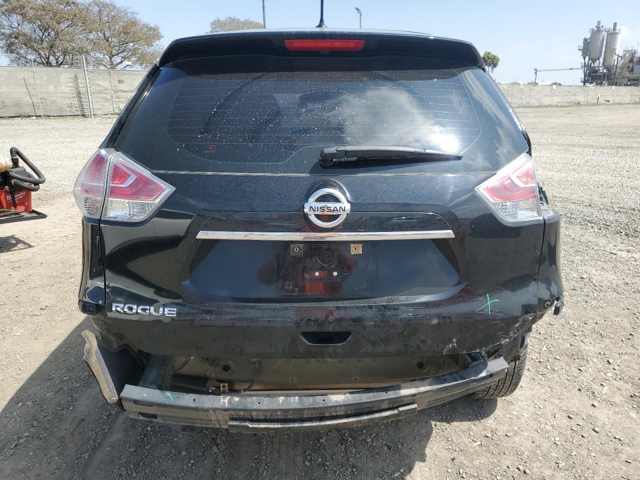 5N1AT2MT9FC865726 2015 Nissan Rogue S