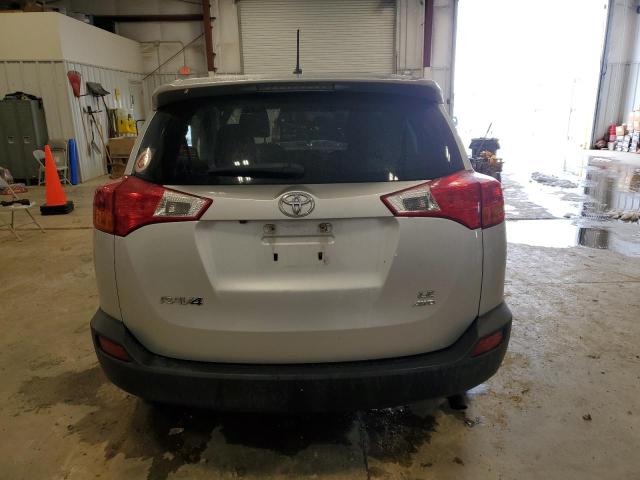 2015 Toyota Rav4 Le VIN: JTMBFREV4FD155524 Lot: 49602174