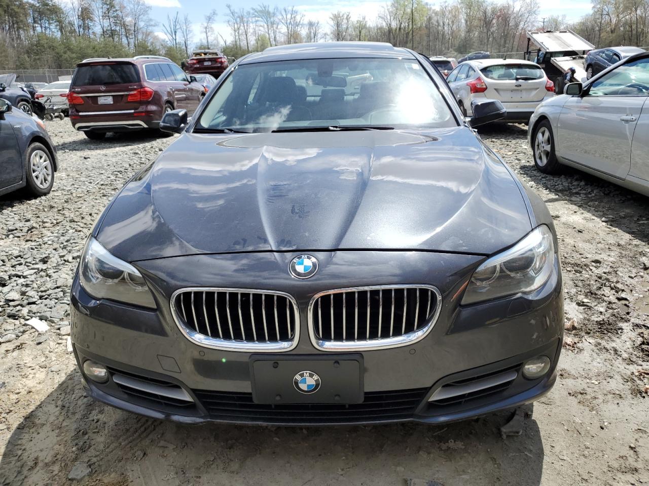 WBA5A7C58FD621276 2015 BMW 528 Xi