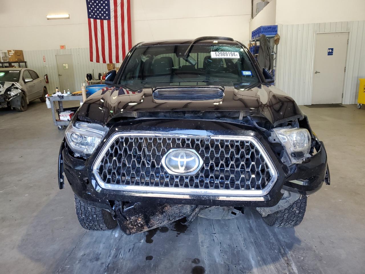 5TFAZ5CN2KX082127 2019 Toyota Tacoma Double Cab